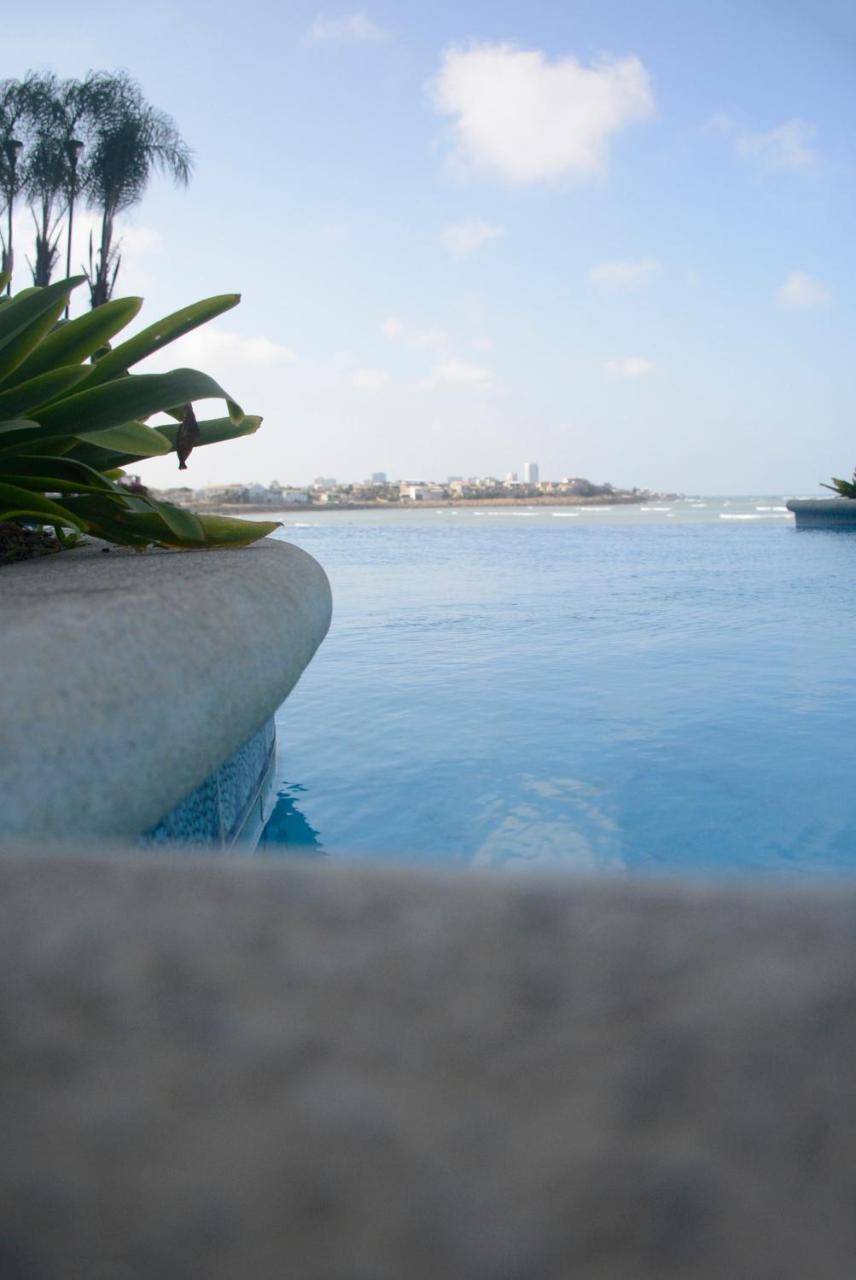 Apartmán Lindo Departamento Al Pie De Playa Edificio Torre Oceanica Salinas  Exteriér fotografie