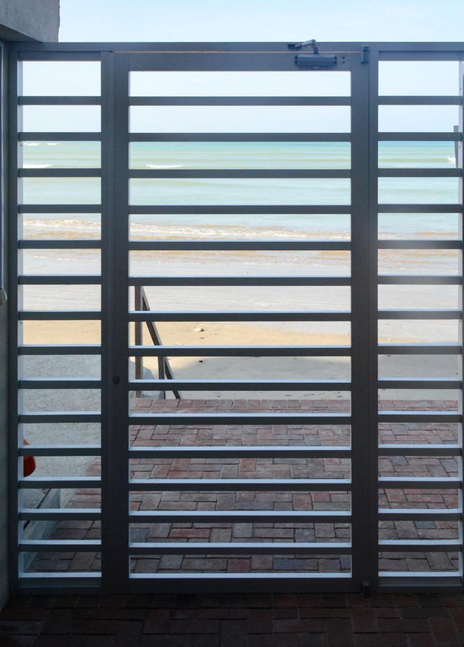 Apartmán Lindo Departamento Al Pie De Playa Edificio Torre Oceanica Salinas  Exteriér fotografie