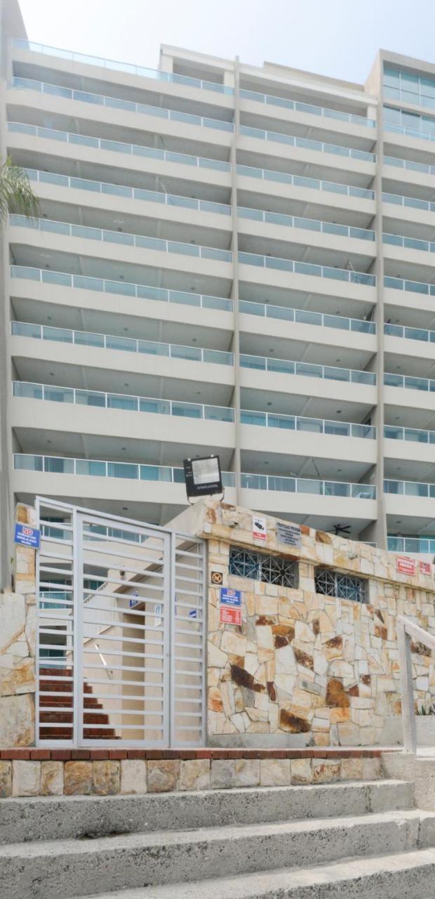 Apartmán Lindo Departamento Al Pie De Playa Edificio Torre Oceanica Salinas  Exteriér fotografie